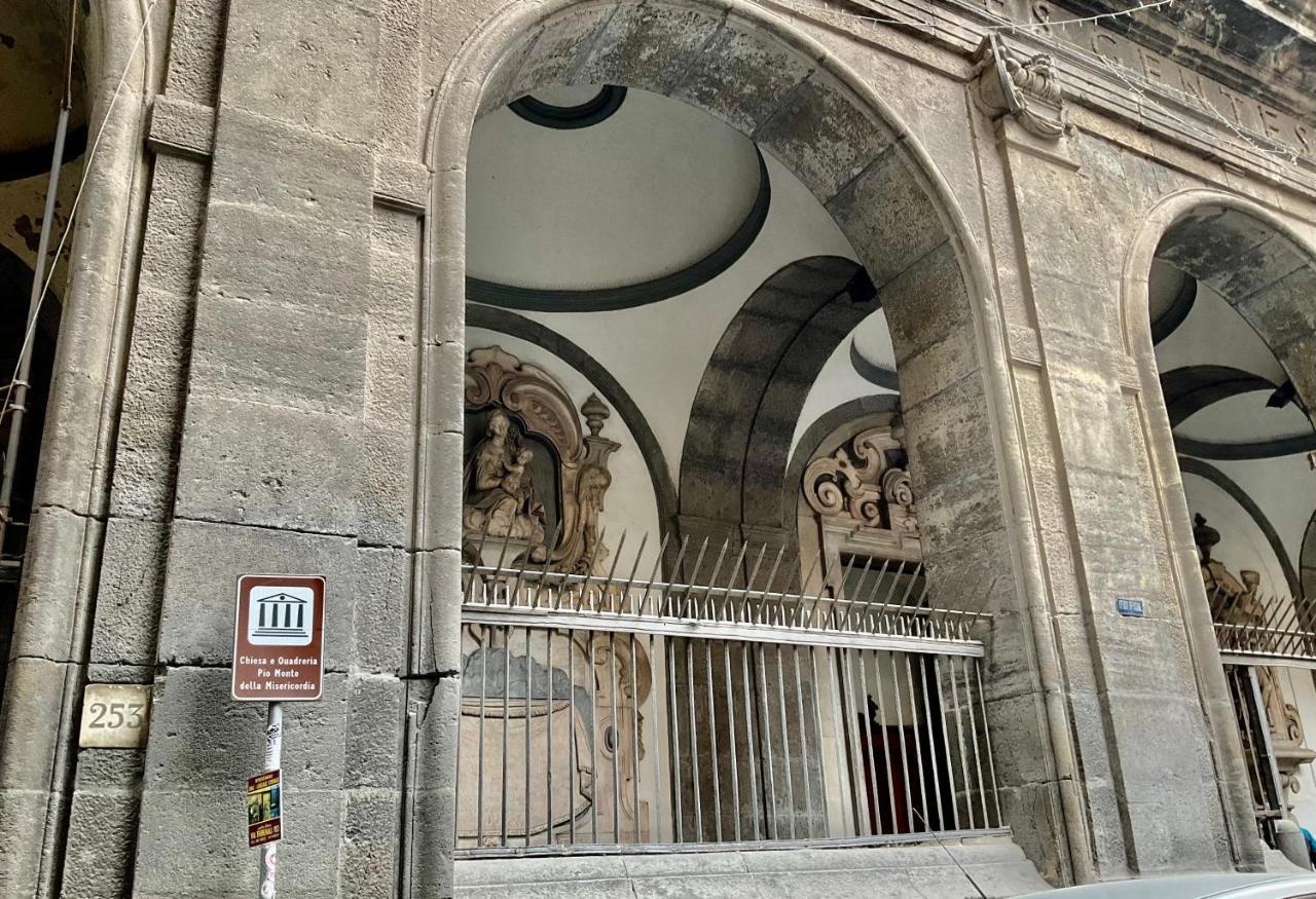 'A Room De' Scugnizzi Naples Exterior photo