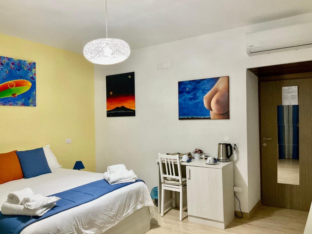 'A Room De' Scugnizzi Naples Exterior photo